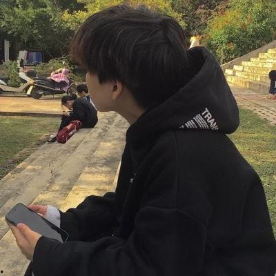 网红帅哥吃瓜图片高清视频,高清视频揭秘吃瓜瞬间