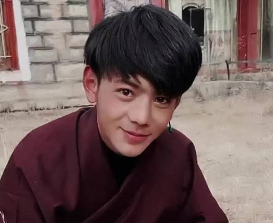 录屏吃瓜网红,揭秘网络红人的幕后生活