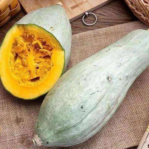 美国华人网红吃瓜图片,揭秘娱乐圈最新热点