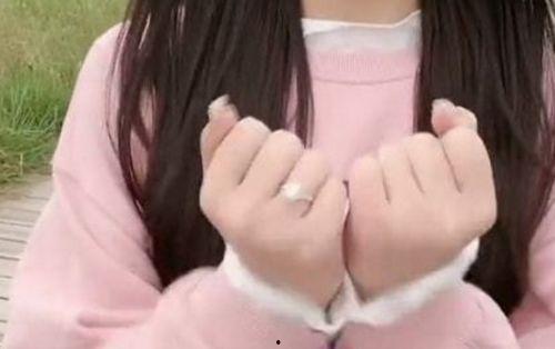 某网红吃瓜被骂视频